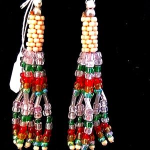Earrings Indian style with glass beads